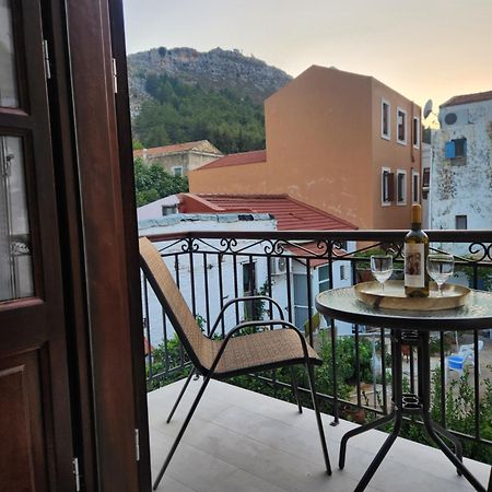 Traditional Apartments Alexandra Megisti Exterior photo