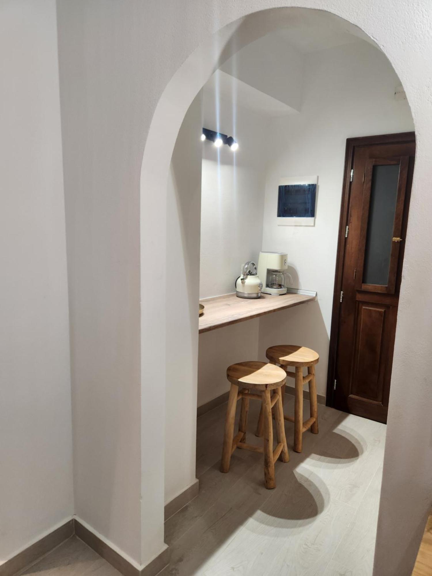 Traditional Apartments Alexandra Megisti Exterior photo